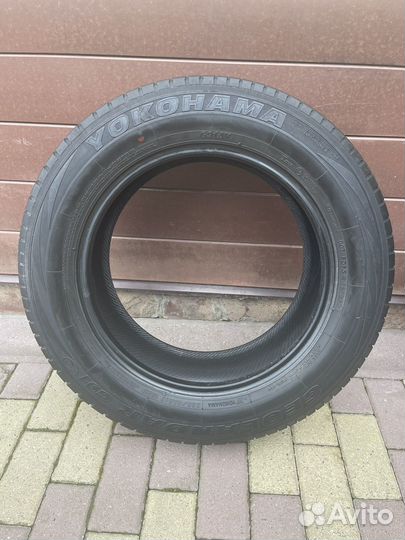 Yokohama G91 225/65 R17 102H