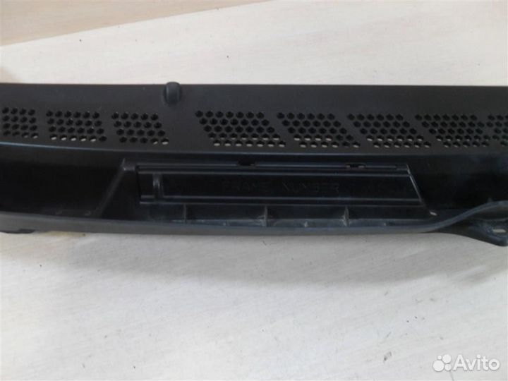 Решетка стеклоочистителей Honda Civic 4D (FD) 2009