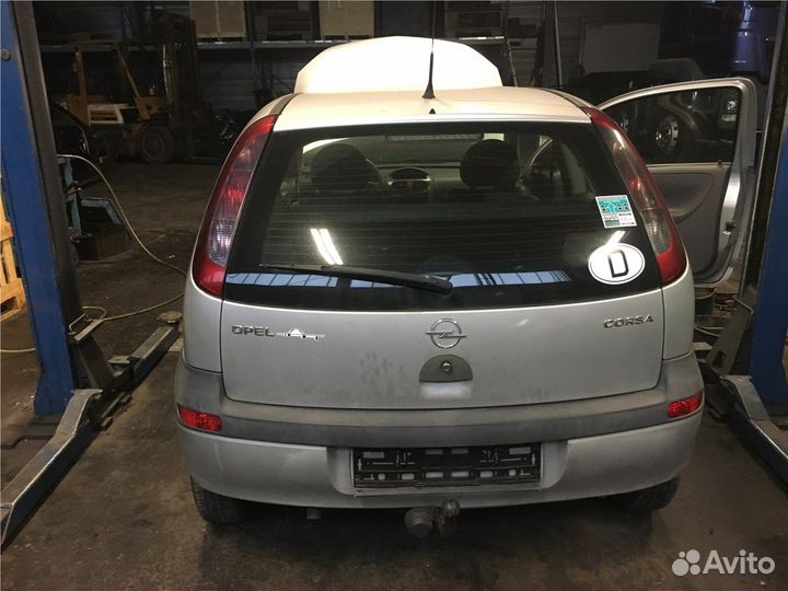 Разбор на запчасти Opel Corsa C 2000-2006