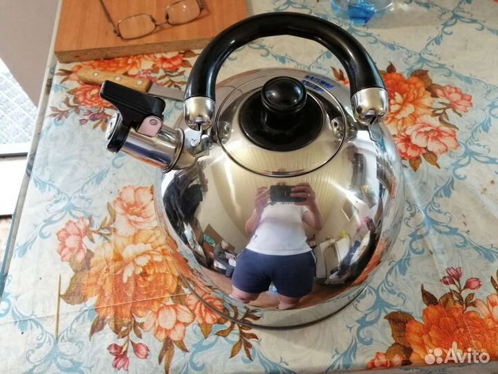 Чайник со свистком новый