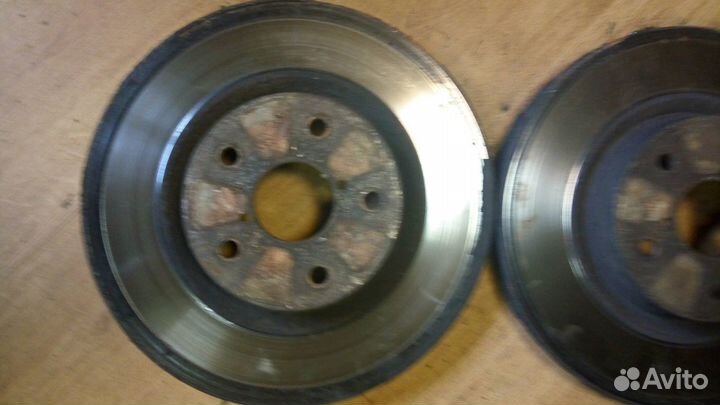 Тормозные передние диски Subaru Tribeca