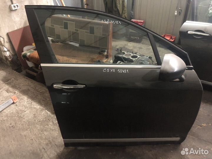 Дверь передняя правая Ситроен с5 x7