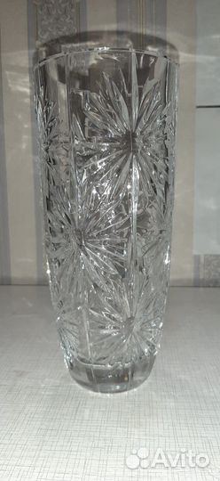 Хрустальная ваза