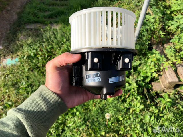 Вентилятор отопителя Land Rover Freelander 2