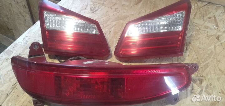 Задний фонарь