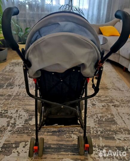 Прогулочная коляска трость