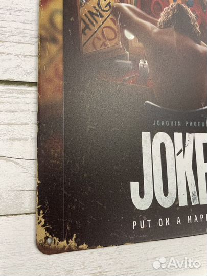 Декор на стену Joker