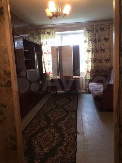 Комната 18 м² в 8-к., 5/9 эт.