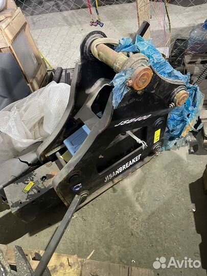 Гидромолот Jisan JSB400 для Shanmon 388H