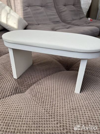 Подставка для маникюра и педикюра