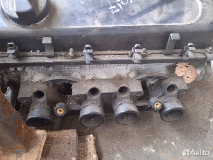 Головка блока цилиндров Volkswagen Passat 1.6