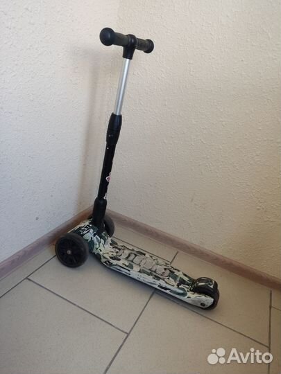 Самокат детский трехколесный бу