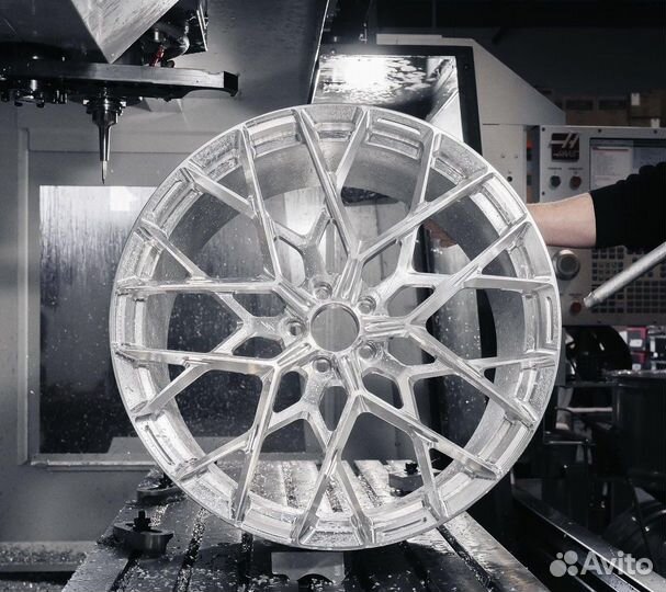 Кованые диски R22 для BMW X6 G06