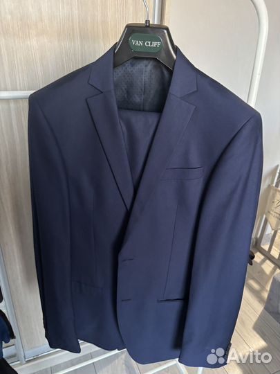 Школьный костюм