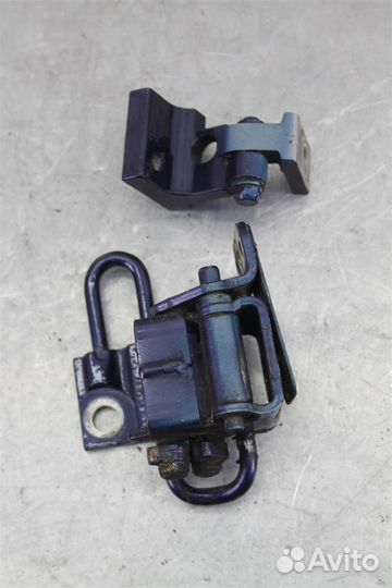 Петли двери задней левой Porsche Cayenne 955