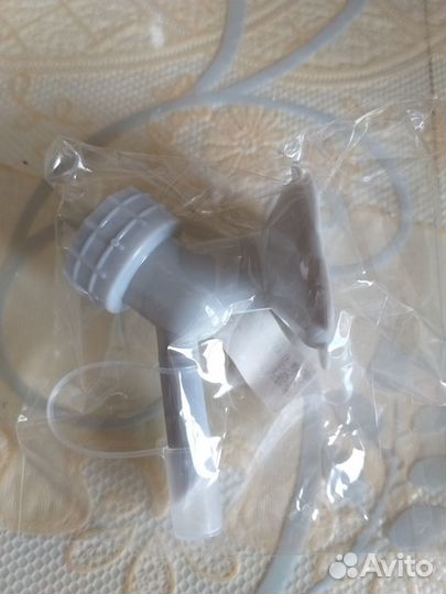 Пластиковая насадка на бутылку для полива цветов