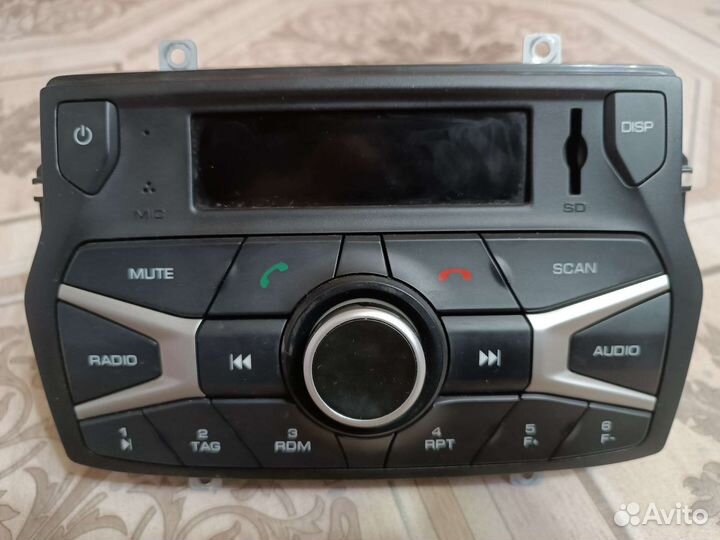 Магнитола на LADA vesta