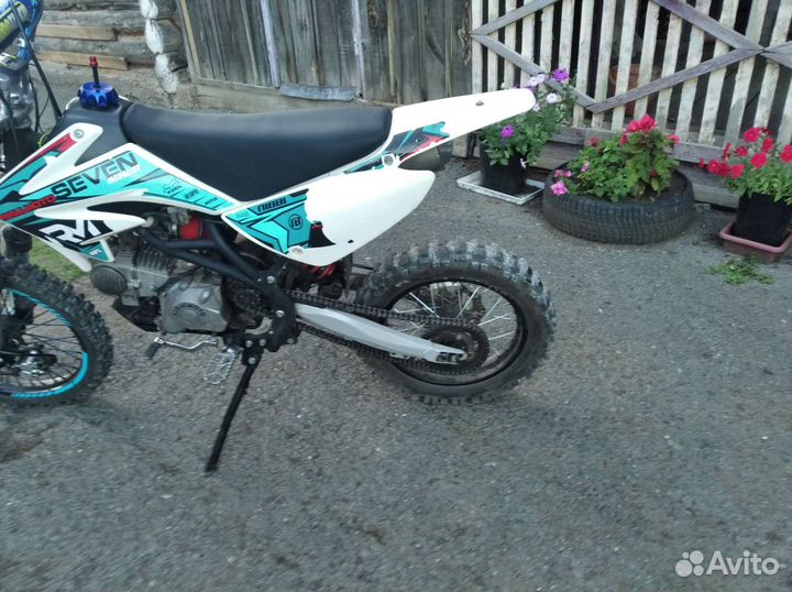 Regulmoto seven medalist 150 em