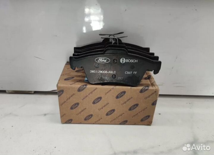 Комплект тормозных колодок Ford Focus II / Mondeo