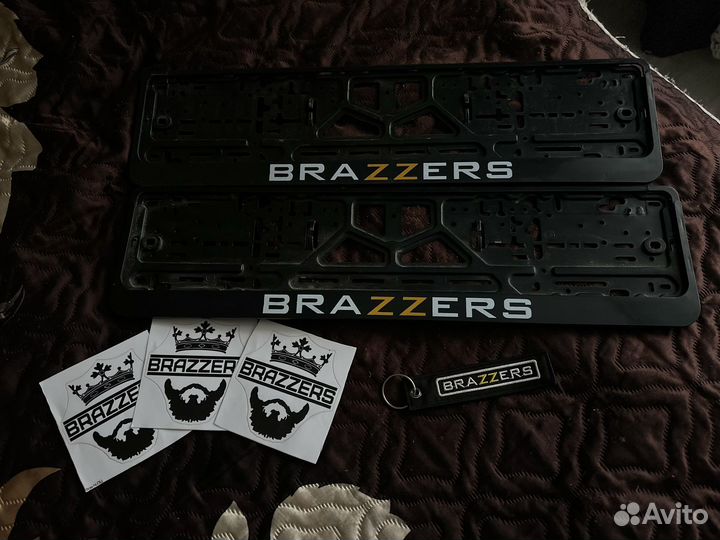Продам комлект Brazzers для авто