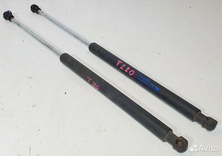 Упоры багажника Toyota Avensis T220 универсал