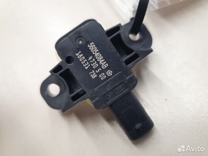 Датчик Airbag Jeep Grand Cherokee WK2 2010