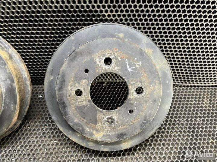 Барабаны задние Mitsubishi Lancer 6 1991-2000