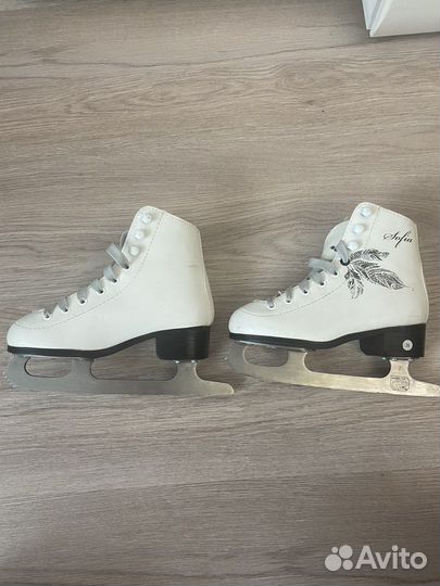 Коньки фигурные 29 размер