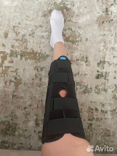 Ортез на коленный сустав