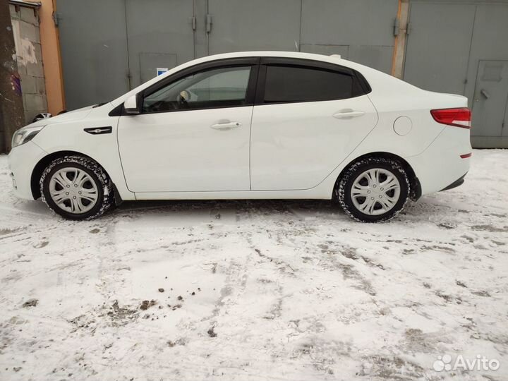 Kia Rio 1.4 AT, 2015, 180 000 км