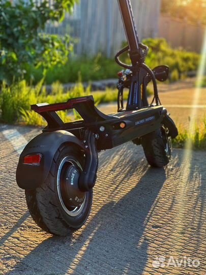 Электросамокат Dualtron thunder 3