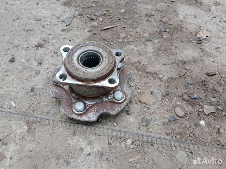 Задняя ступица тойота рав 4 RAV4 полный привод