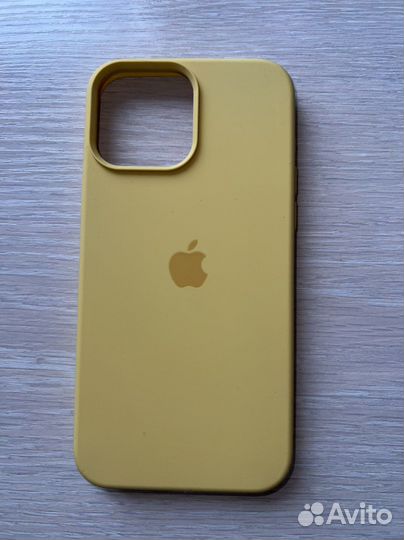 Чехол на iPhone 13 pro max
