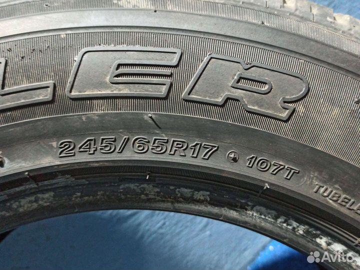 Bridgestone Dueler H/T D689 245/65 R17 107T