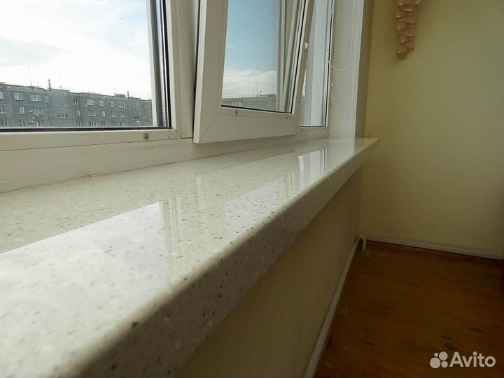 Подоконник из искусственного камня (кварц, акрил)