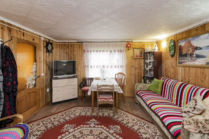 Дом 38 м² на участке 6,2 сот.