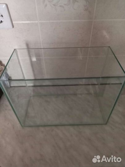 Аквариум 12 л.+сачек, грунт в подарок