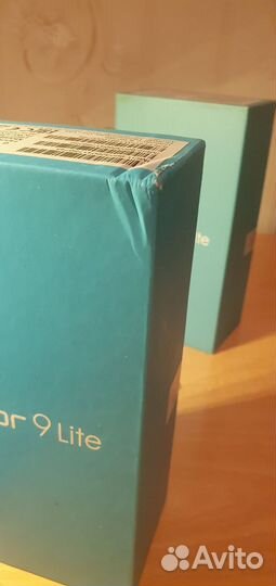 Коробки от honor 9 lite