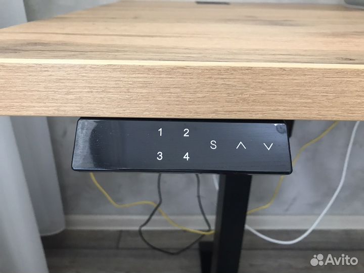 Стол для работы стоя