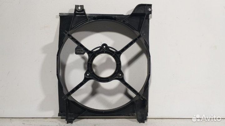 Диффузор вентилятора Kia Rio 2 2005-2011