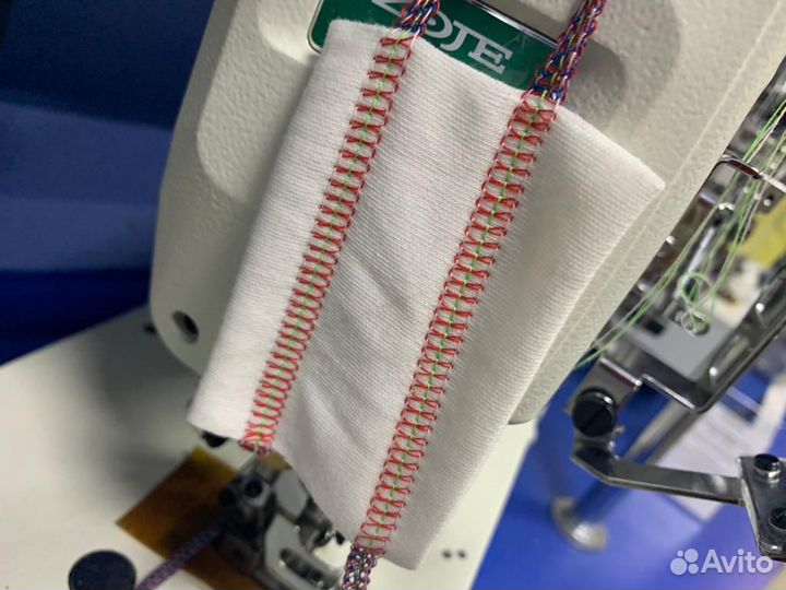 Плоскошовная машина со столом zoje C5000-356