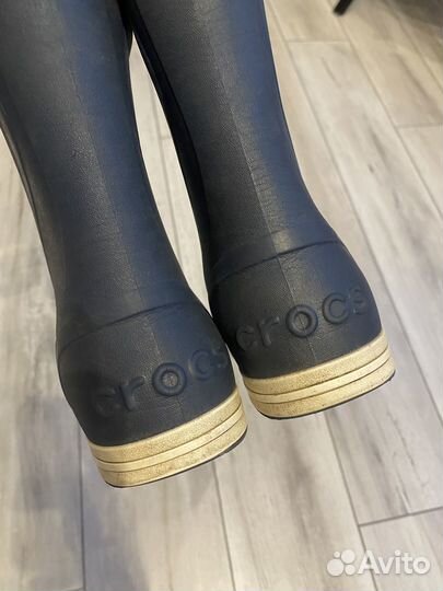 Резиновые сапоги crocs j1