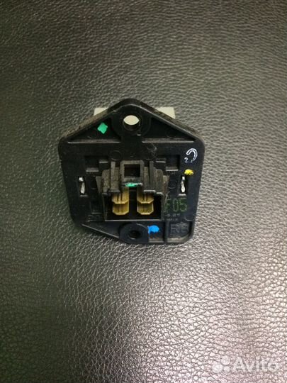 Резистор отопителя Kia Rio 3, Hyundai Solaris 1