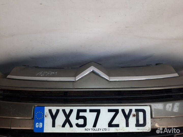 Бампер передний Citroen C4 Grand Picasso минивэн