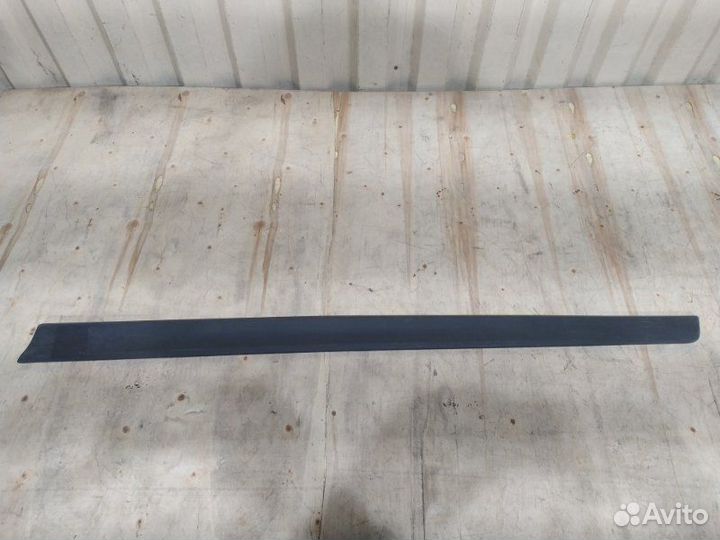 Накладка двери передняя правая Nissan X-Trail 2