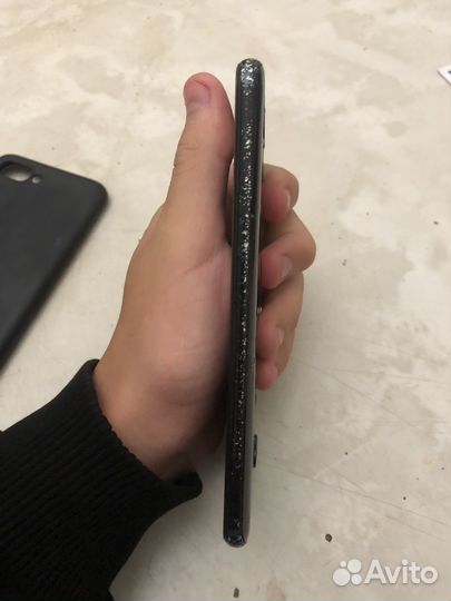 HONOR 10, 4/128 ГБ