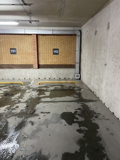 Машиноместо, 17 м²