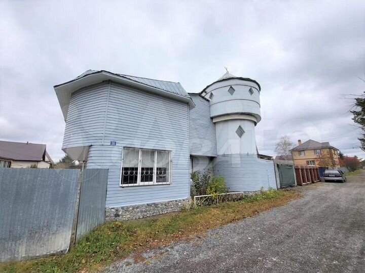 Дача 200 м² на участке 8,5 сот.