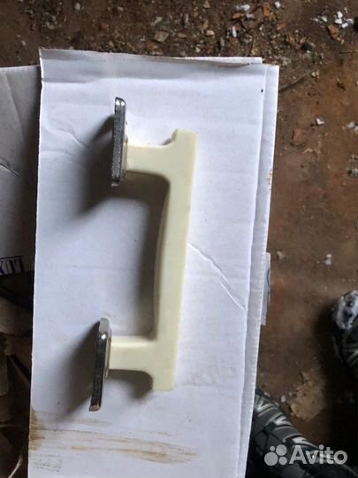 Дверные ручки