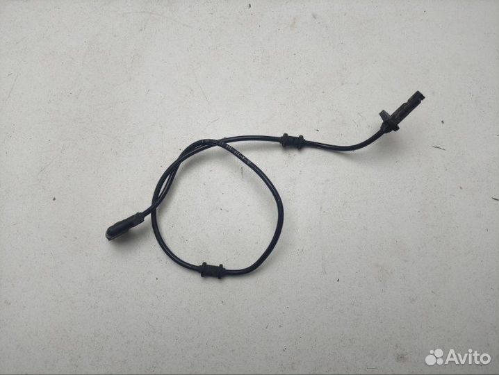 Датчик abs задний Mercedes Cls W218